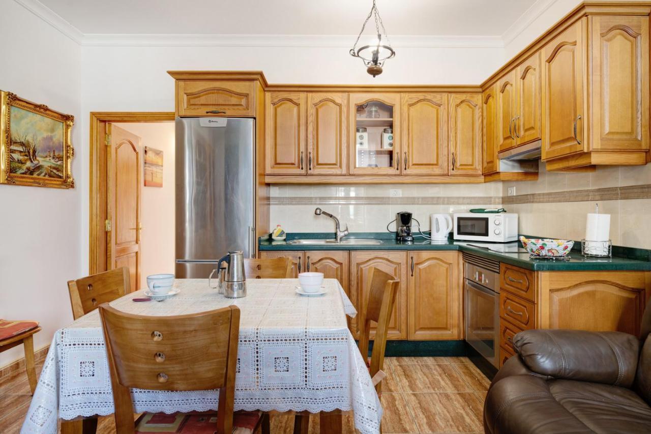 Casa Nina Appartement Uga Buitenkant foto